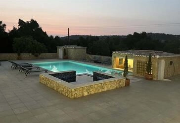 5 Bedroom Villa For Sale in São Brás de Alportel