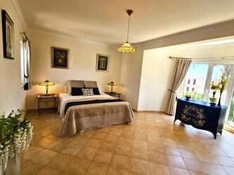 Villa avec 5 chambres à vendre à Almancil