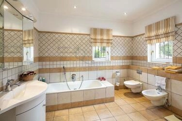 Villa avec 5 chambres à vendre à Santa Bárbara de Nexe