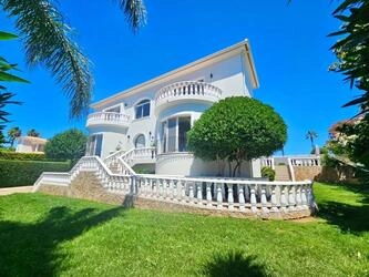 Villa com 5 quartos à venda em Almancil