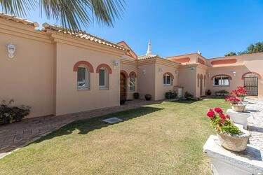 Villa com 5 quartos à venda em São Brás de Alportel