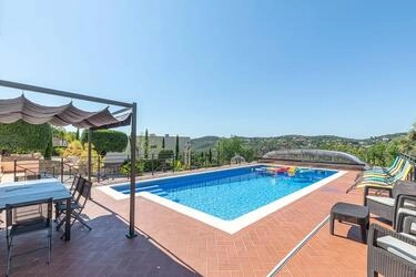 6 Bedroom Villa For Sale in São Brás de Alportel