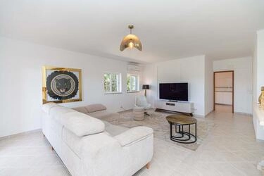 6 Bedroom Villa For Sale in São Brás de Alportel
