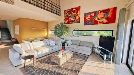 4 Bedroom Villa For Sale in São Brás de Alportel
