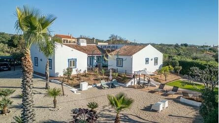 4 Bedroom Villa For Sale in Loulé (São Clemente)
