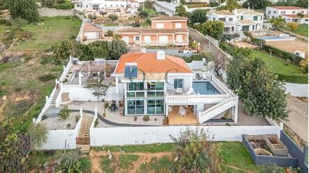 Villa com 4 quartos à venda em Loulé (São Sebastião)